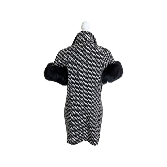 Wool Tweed Short Sleeve Jacket w/ Fox Cuffs - Picture 6 of 9